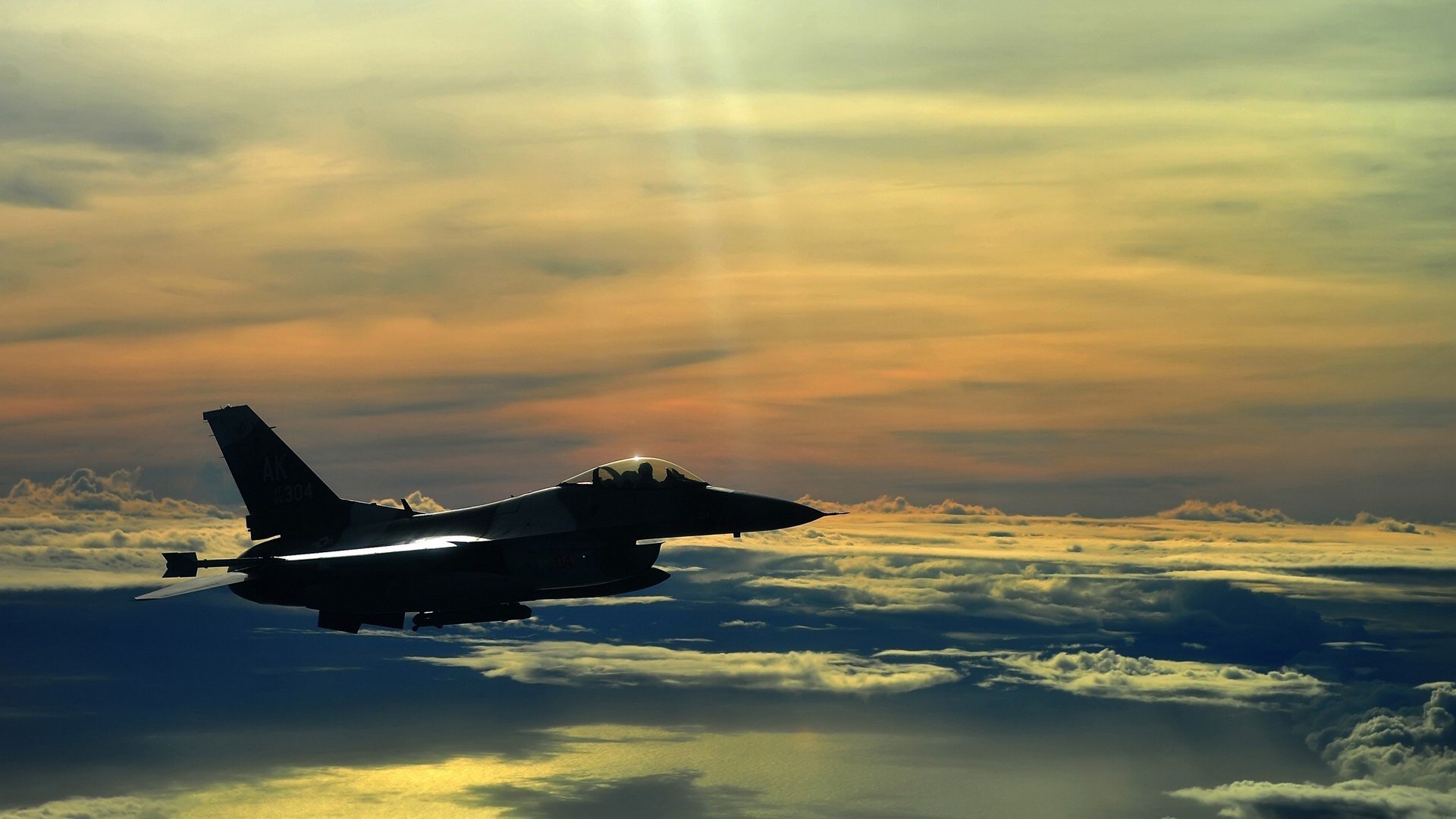 “垒球决战！新都赛场见证极速对抗”