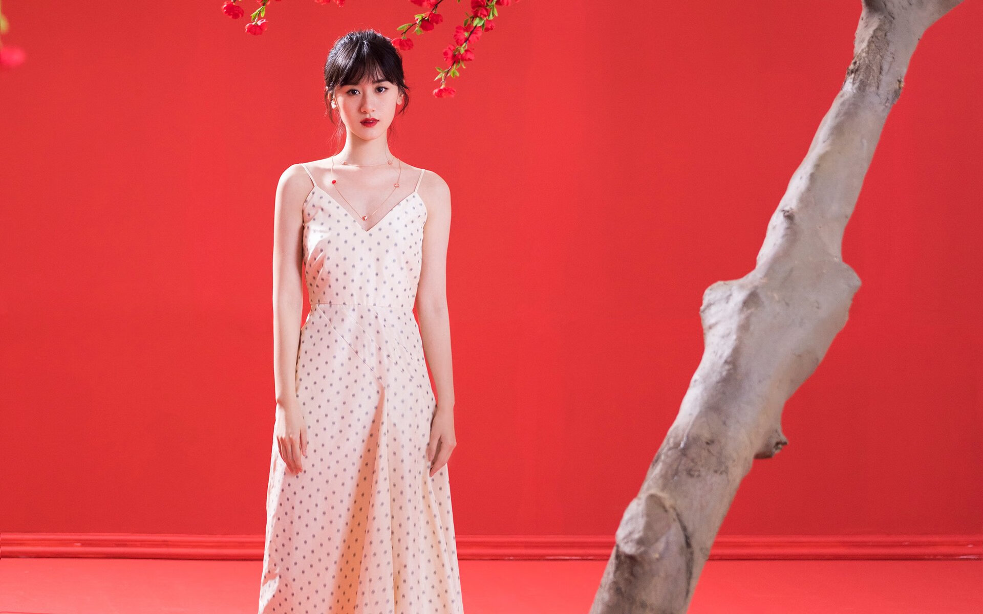 媒体推出战术演示节目为观众普及专业知识增强观赛参与感,战术汇演解说词