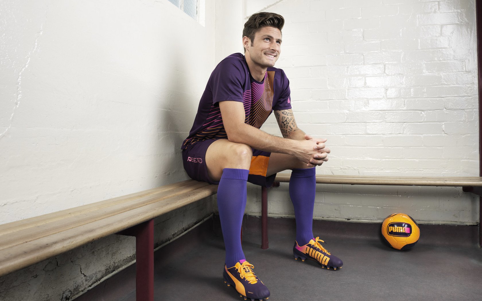 开云体育登入-意甲焦点，球员赛后采访讲述场上战术调整的关键点，意甲谈论最多的60秒